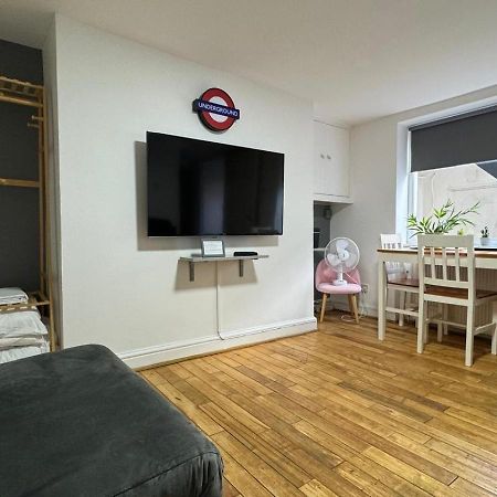 Special Flat In Camden Town Daire Londra Dış mekan fotoğraf